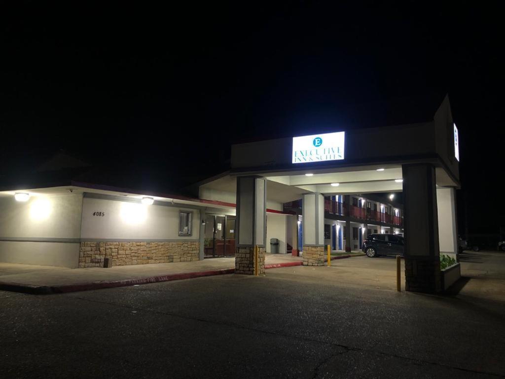 Motel Executive & Beaumont